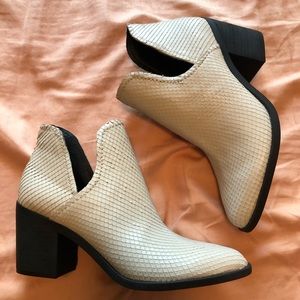 Steve Madden booties